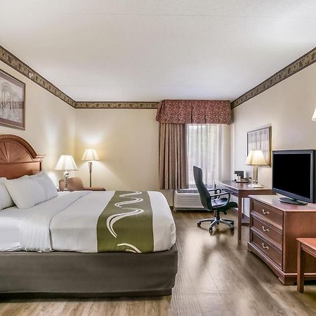 Quality Inn & Suites Bel Air I-95 Exit 77A Esterno foto