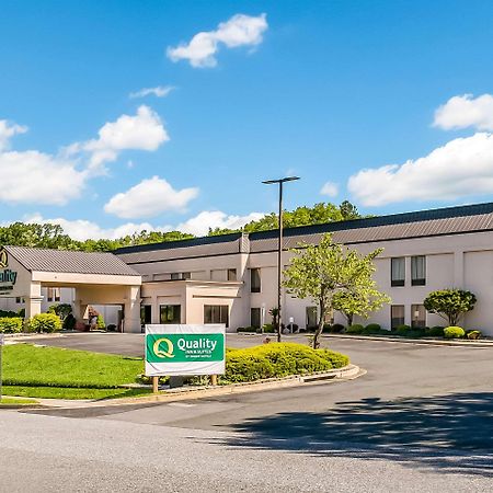 Quality Inn & Suites Bel Air I-95 Exit 77A Esterno foto