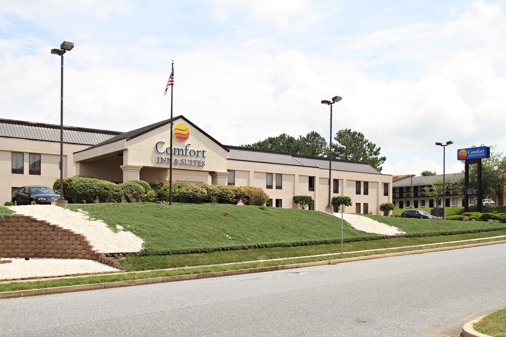 Quality Inn & Suites Bel Air I-95 Exit 77A Esterno foto
