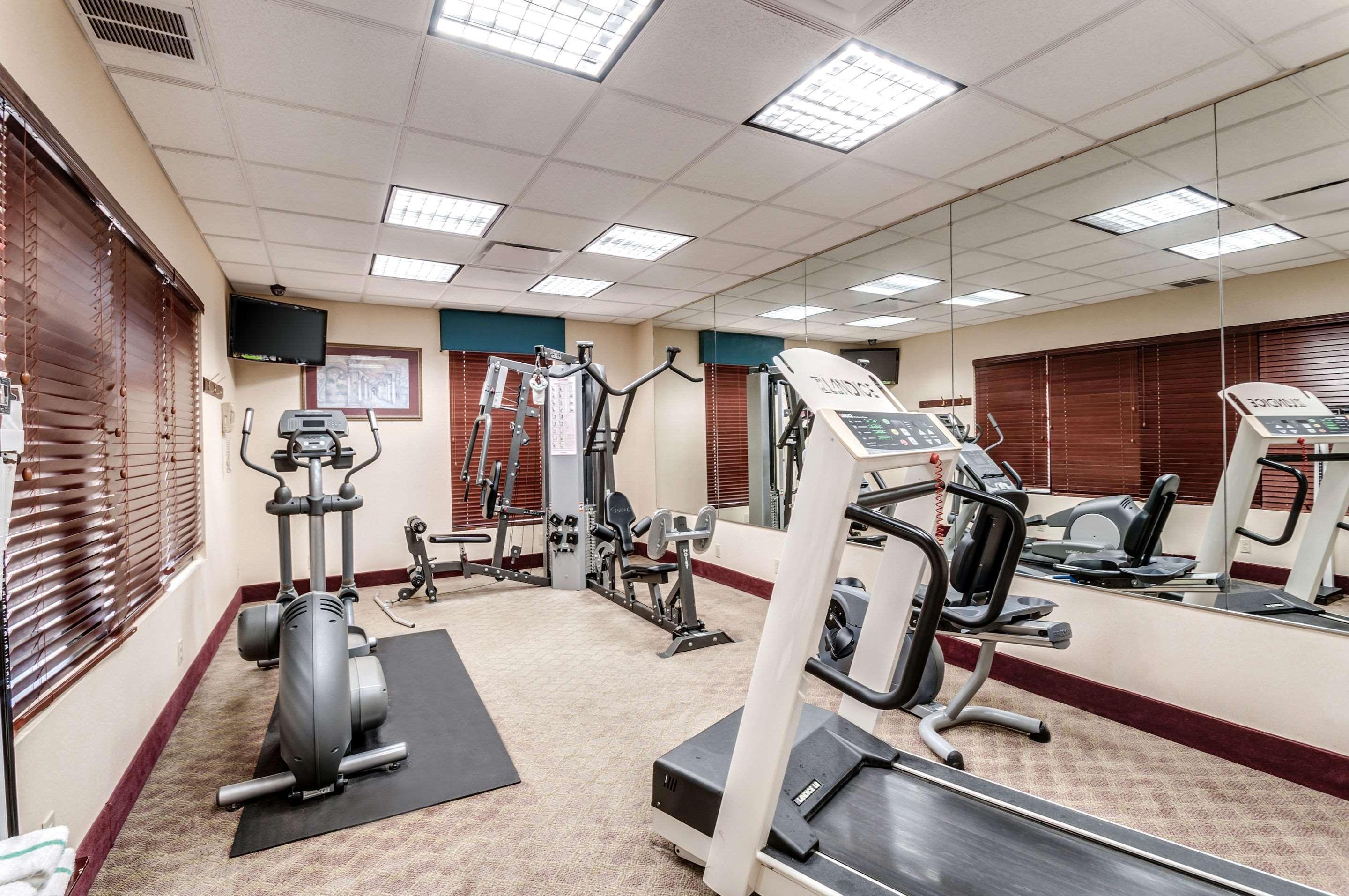 Quality Inn & Suites Bel Air I-95 Exit 77A Esterno foto