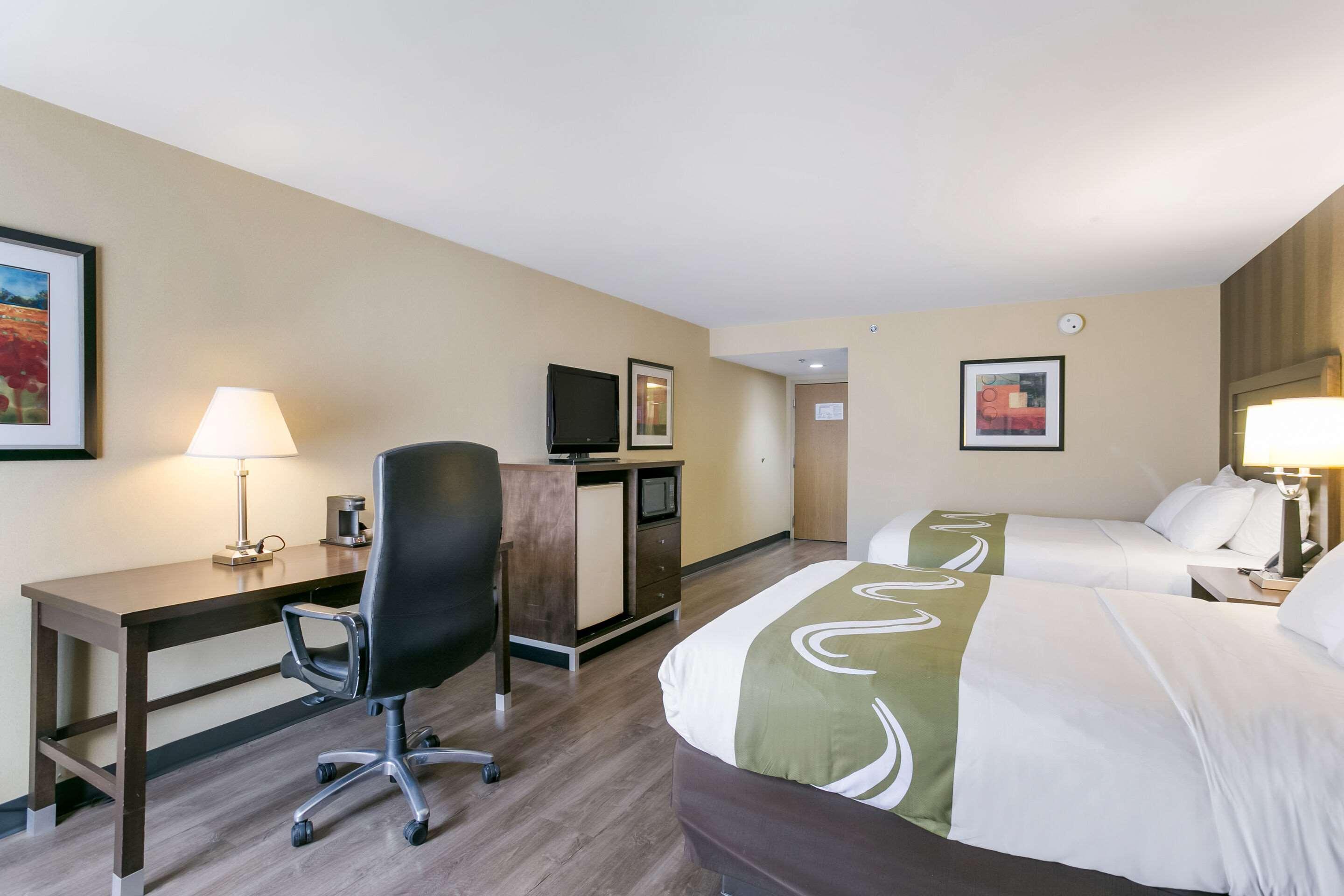 Quality Inn & Suites Bel Air I-95 Exit 77A Esterno foto