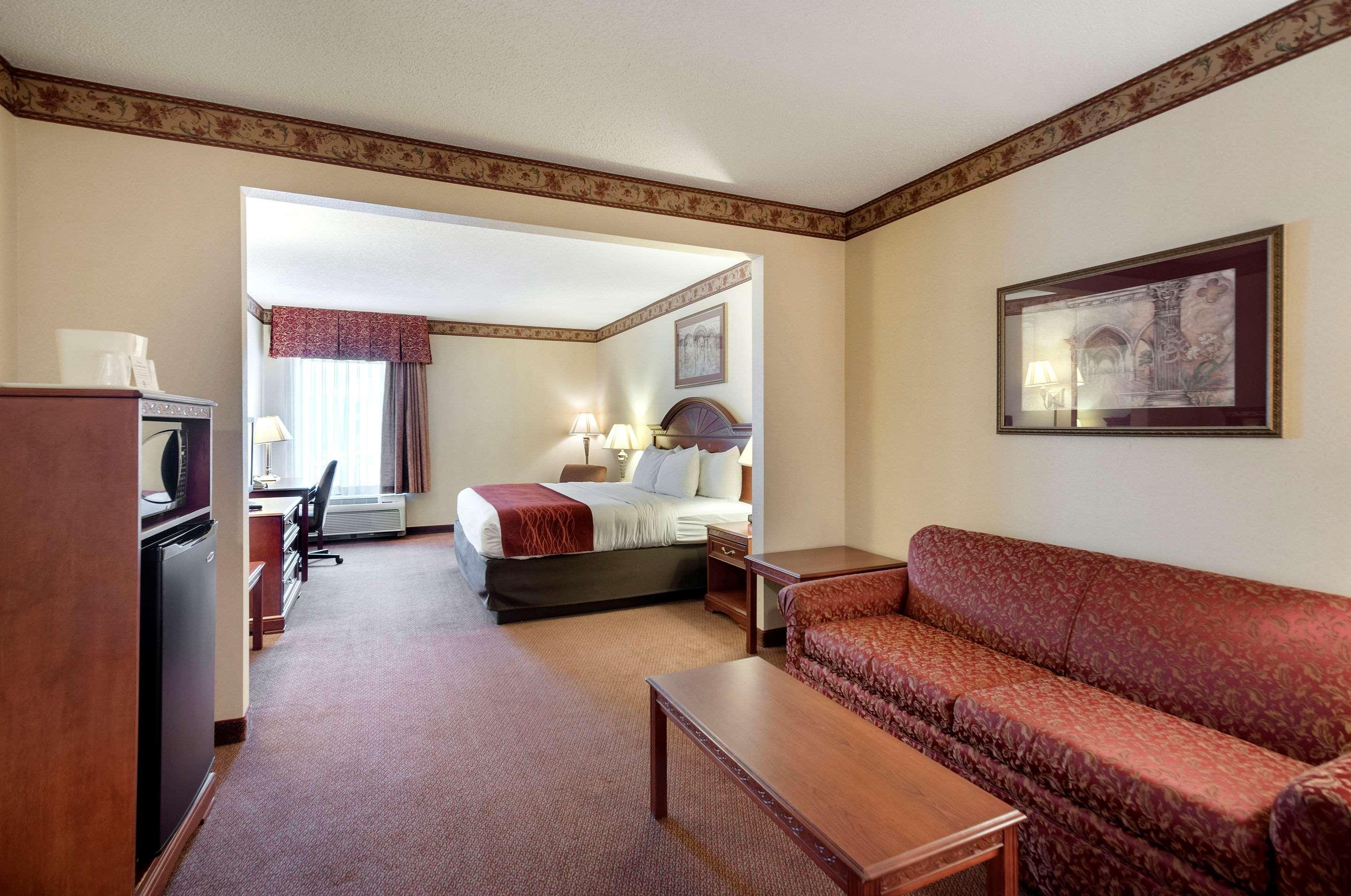 Quality Inn & Suites Bel Air I-95 Exit 77A Esterno foto