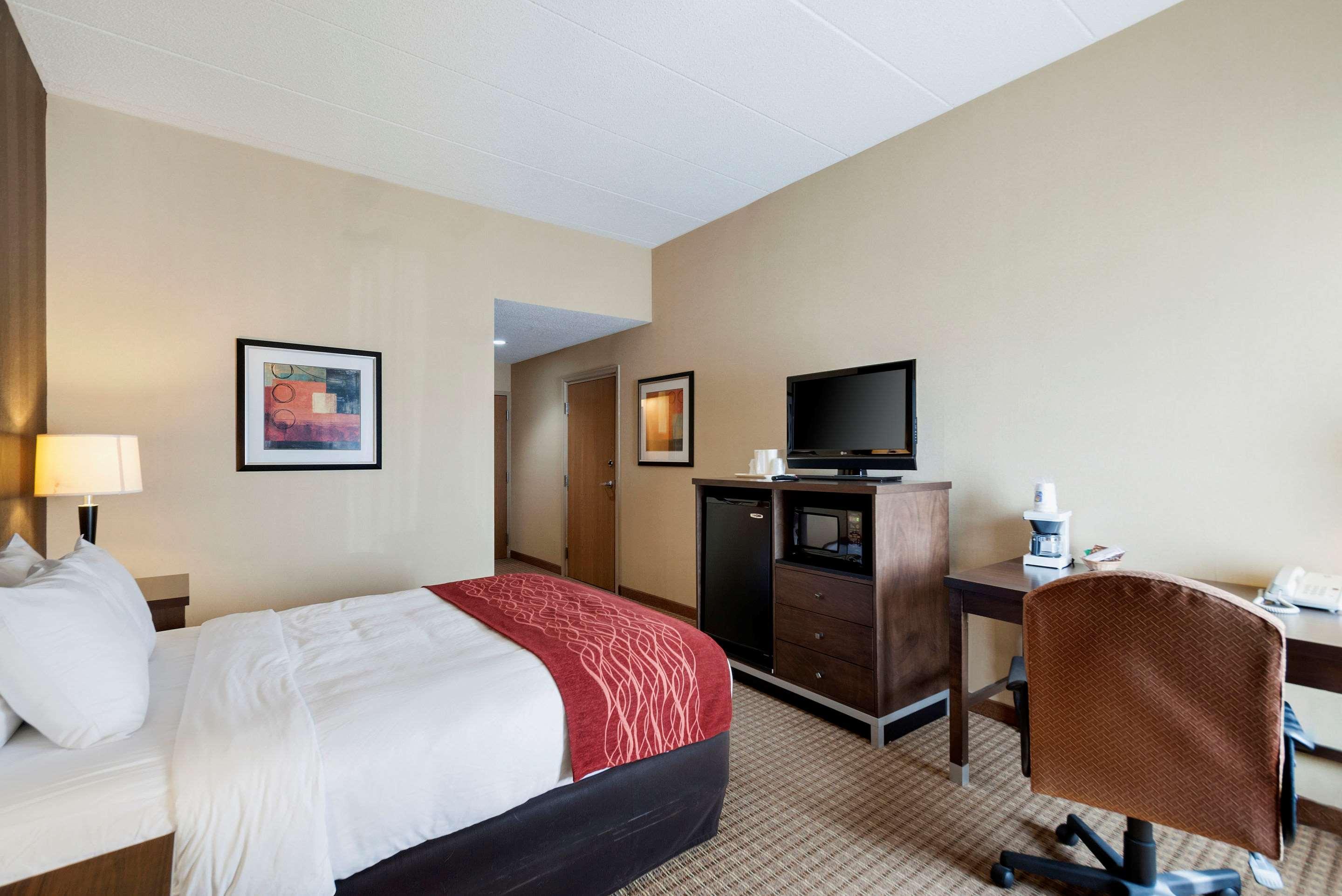 Quality Inn & Suites Bel Air I-95 Exit 77A Esterno foto