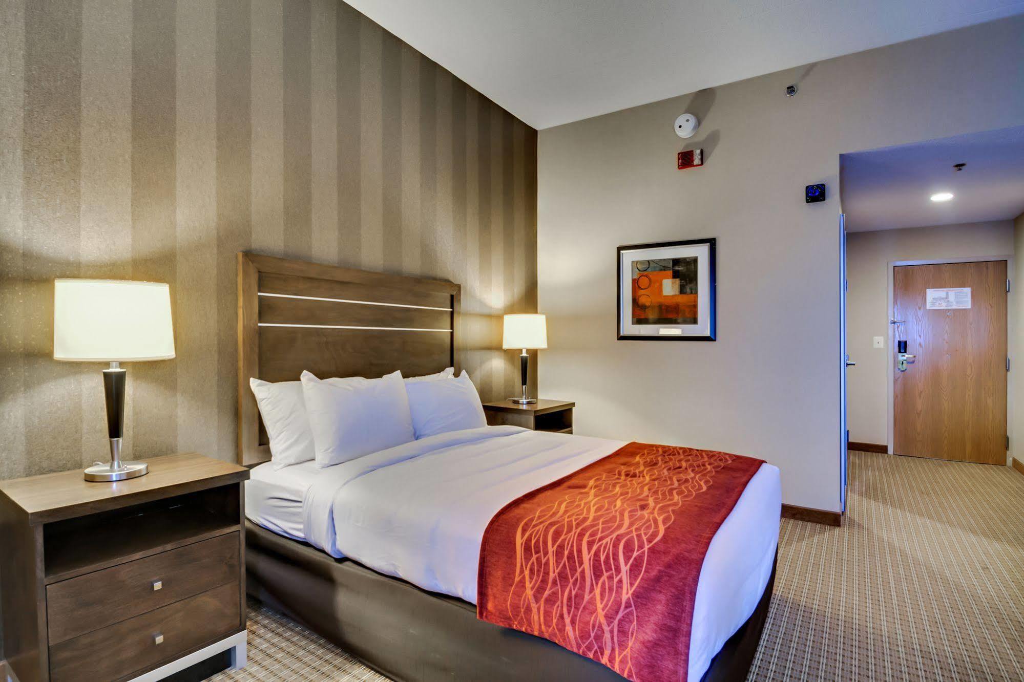 Quality Inn & Suites Bel Air I-95 Exit 77A Esterno foto